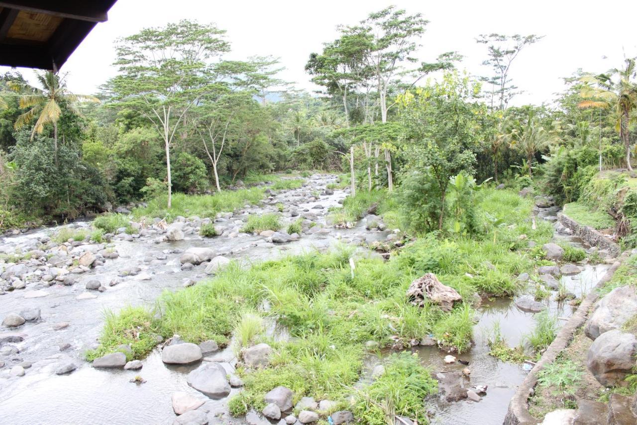 Pondok Tepi Sungai Sidemen  Buitenkant foto