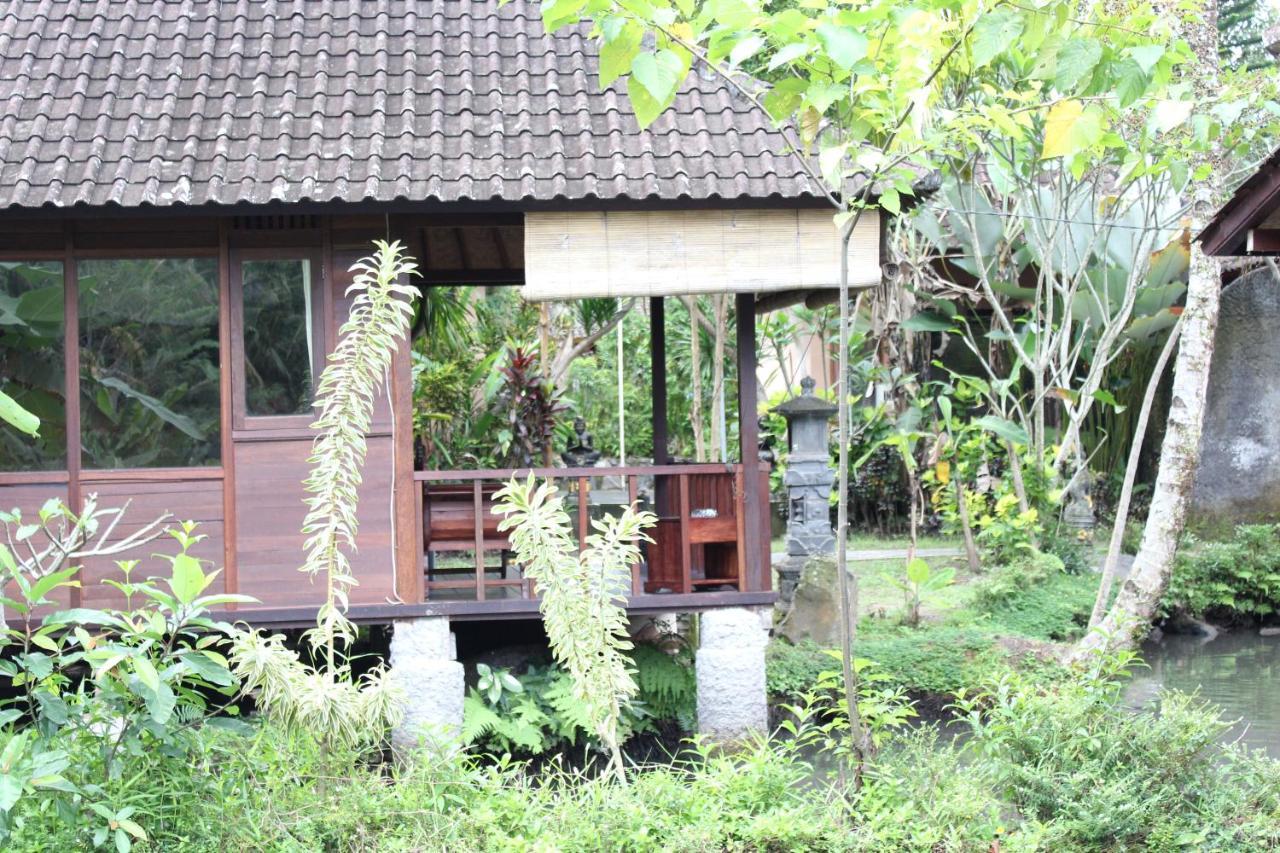 Pondok Tepi Sungai Sidemen  Buitenkant foto