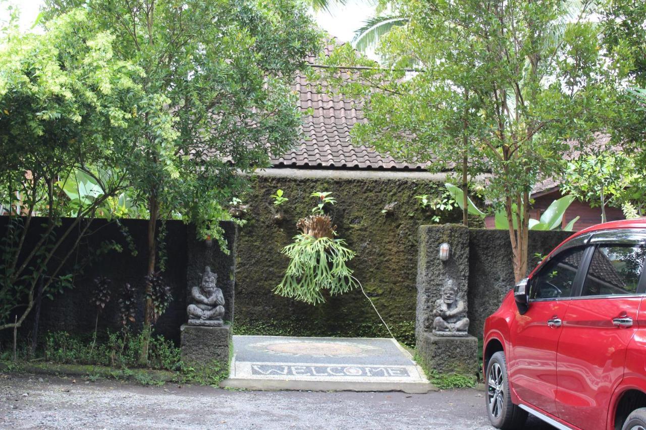 Pondok Tepi Sungai Sidemen  Buitenkant foto